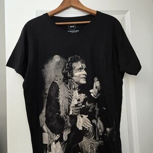 Vintage Black Graphic Short Sleeve Tee